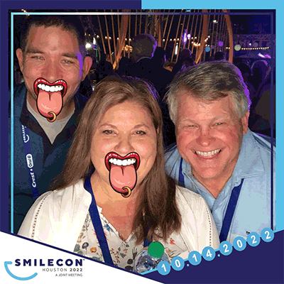 SmileCon 2022 attendees